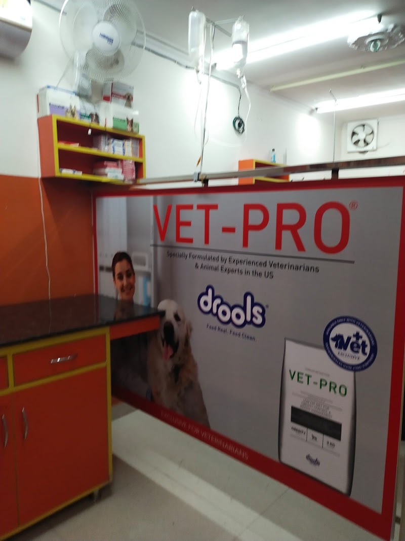 FUR & PAW’S PET CLINIC