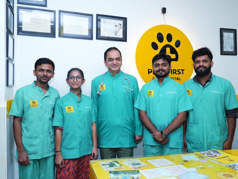 Pets First Hospital Jayanagar – 24/7 Pet Clinic ( Veterinarian, Surgery, Vaccination, Grooming, Pet Food) – Vet Clinic