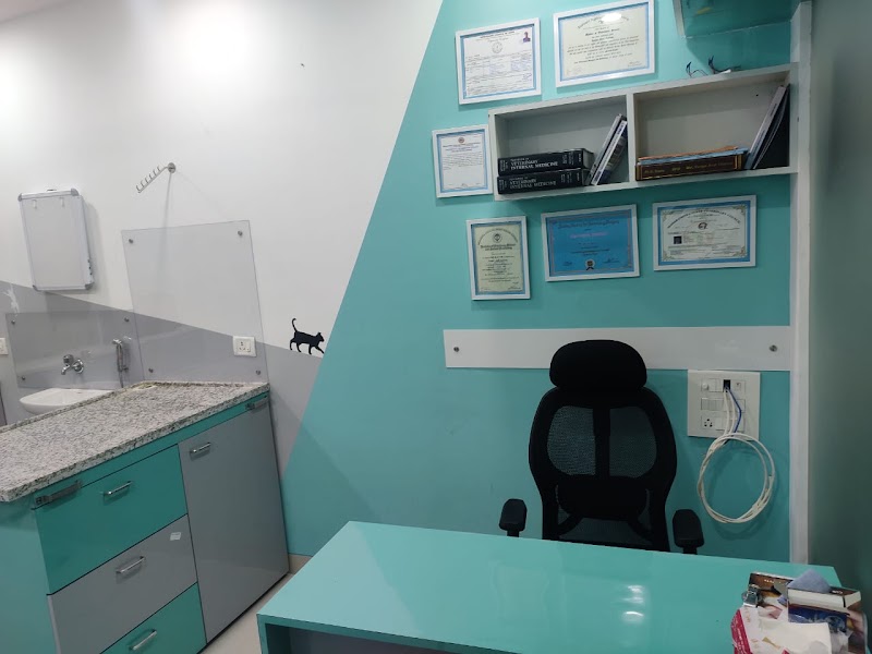 Dr. Amol’s Small Animal Surgery & vaccinations |Best best veterinary Doctor|Dental care| Surgery Emergency vet| in Mumbai